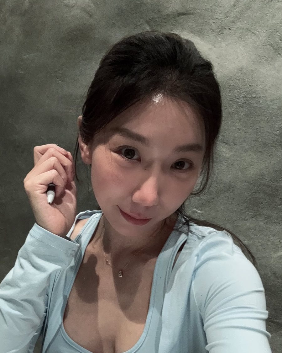 Bella 老師